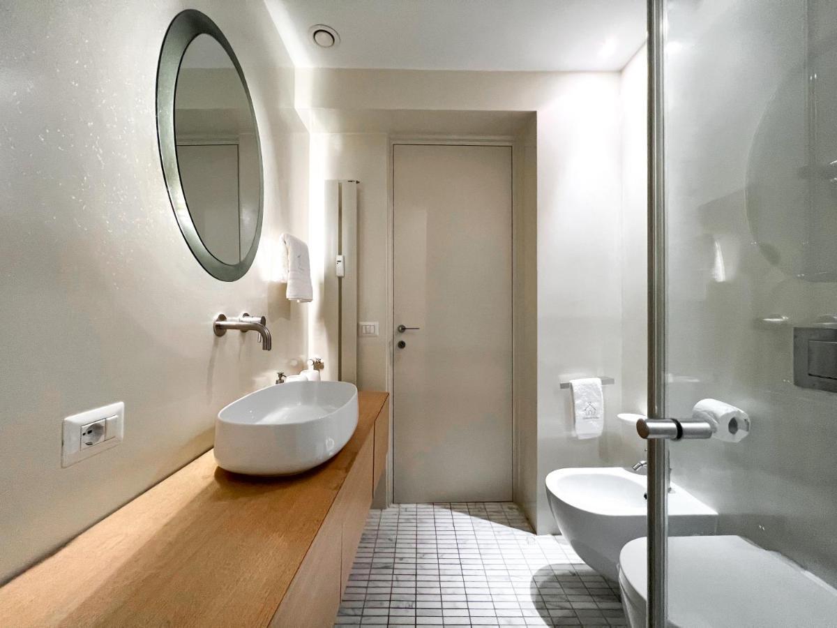 Apartament Luxury House & Secret Garden - Strategic Location, 100M To Metro B Rzym Zewnętrze zdjęcie